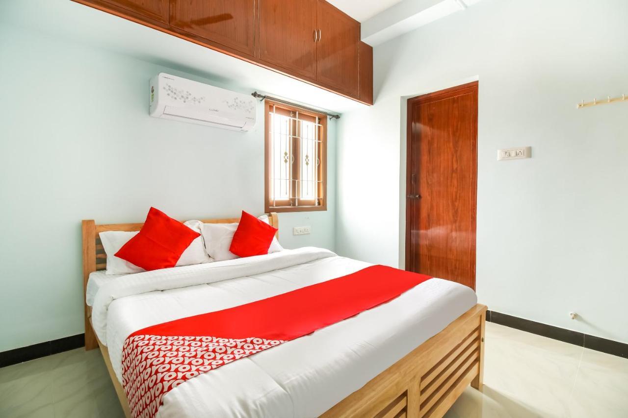 Oyo 71549 Shri Sai Apartments Mettuppālaiyam エクステリア 写真