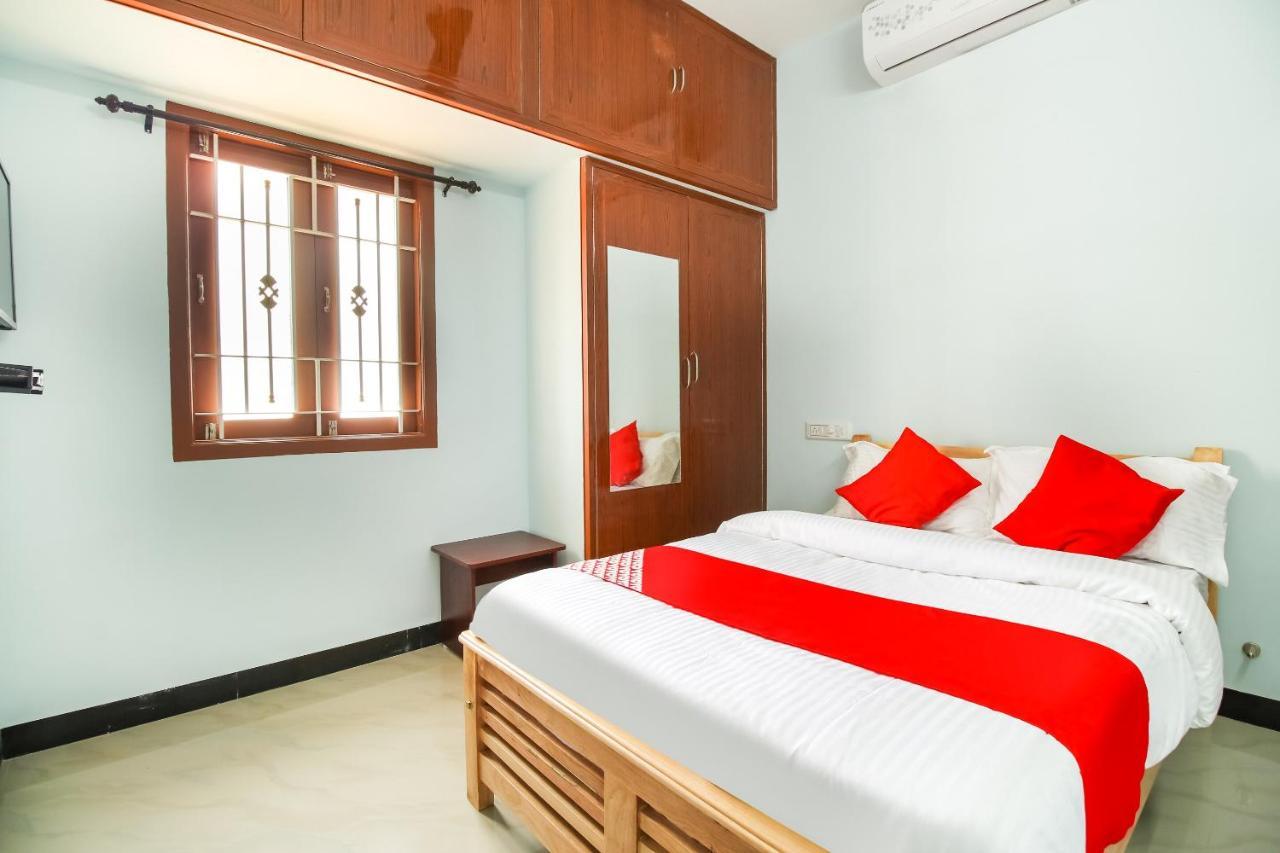 Oyo 71549 Shri Sai Apartments Mettuppālaiyam エクステリア 写真